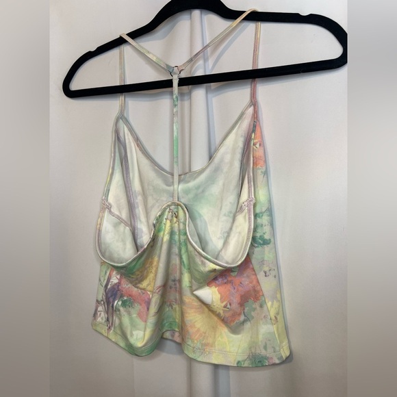 Women’s Victorias Secret Floral Print Cropped Active  Camisole Top - Picture 2 of 3